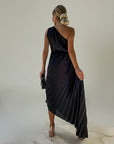 Sophia | Elegant Pleated Maxi Dress 3