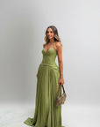 Women's Elegant Lace Maxi Dress | Flattering Sweetheart Neckline Formal Gown 1
