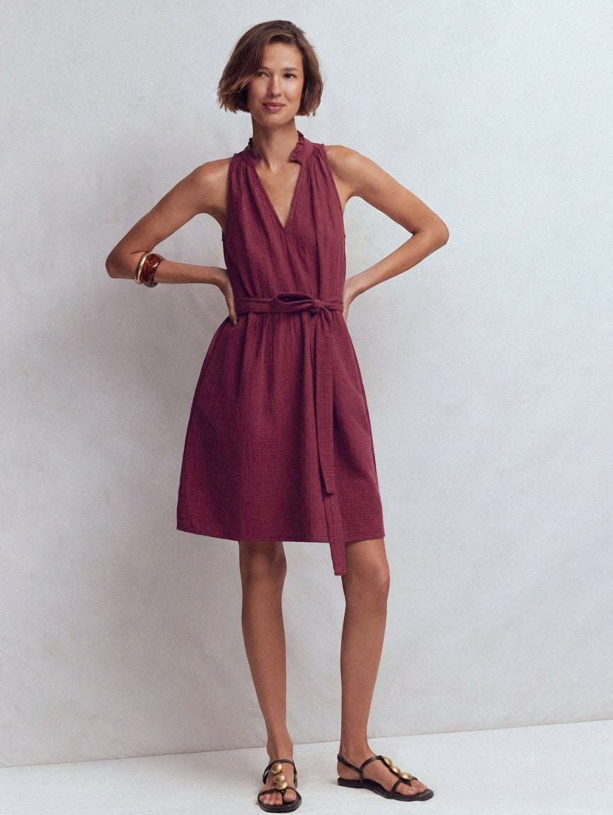 Mia | Elegant Sleeveless Short Dress 3