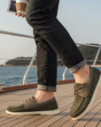 Silvorne mocasines de ante verde para hombre, suela plana, cómodos y antideslizantes, perfectos para conducir.