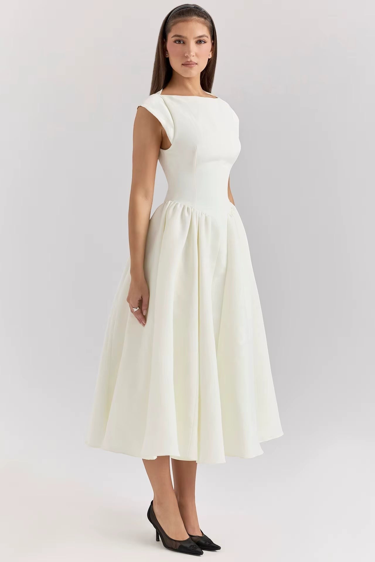 Elegant Midi Dress with Cap Sleeves & Open Back Design for Timeless Style 5
